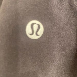 Size 2 black lululemon tennis skirt